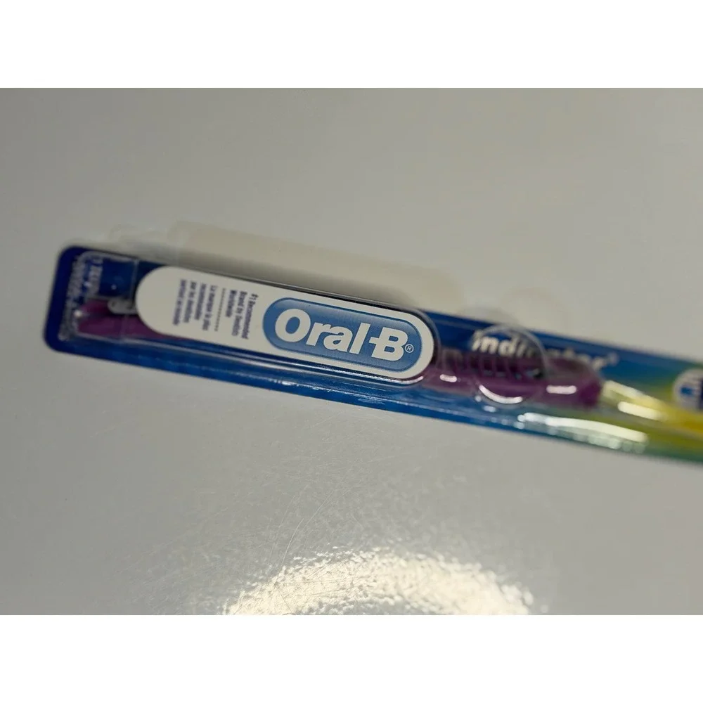 VTG Oral-B Indicator Toothbrush Purple Yellow Manual Bristles New Old‎ Stock NOS